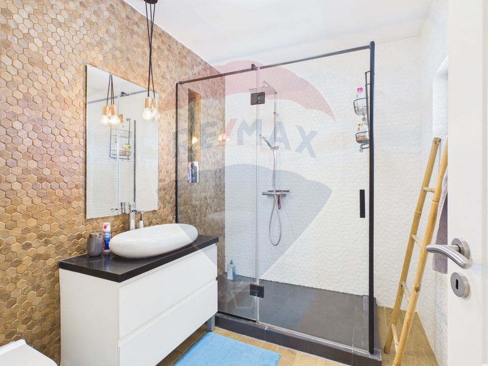 6 room House / Villa for sale, Central area