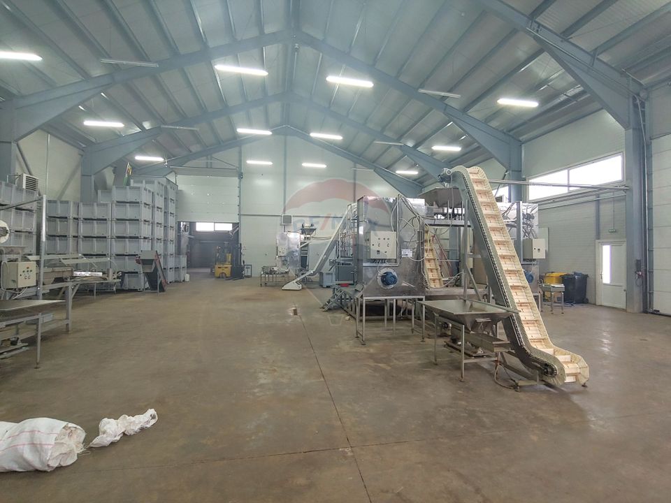 Spațiu industrial-depozit de 1120mp de închiriat în Dumbrăveni, SV