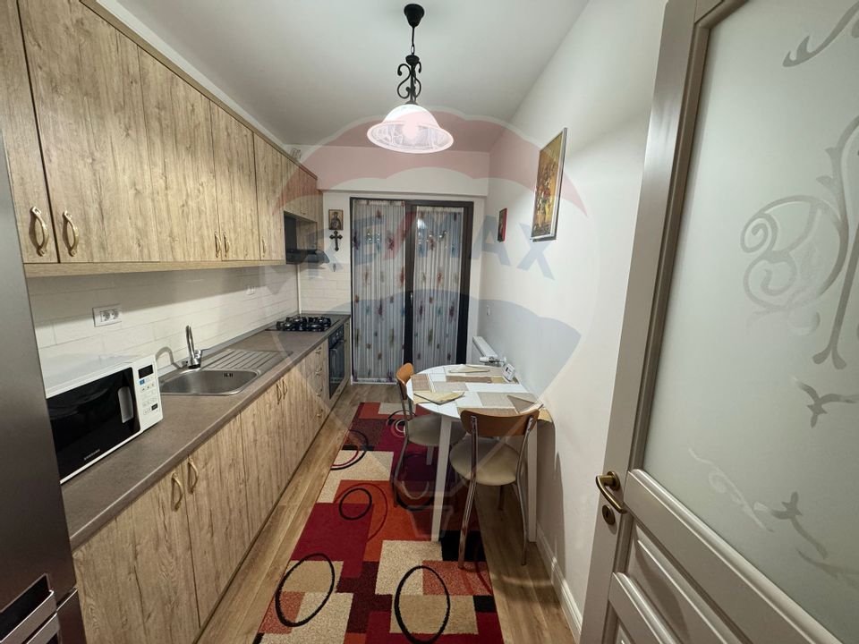 3 room Apartment for rent, Stefan cel Mare area