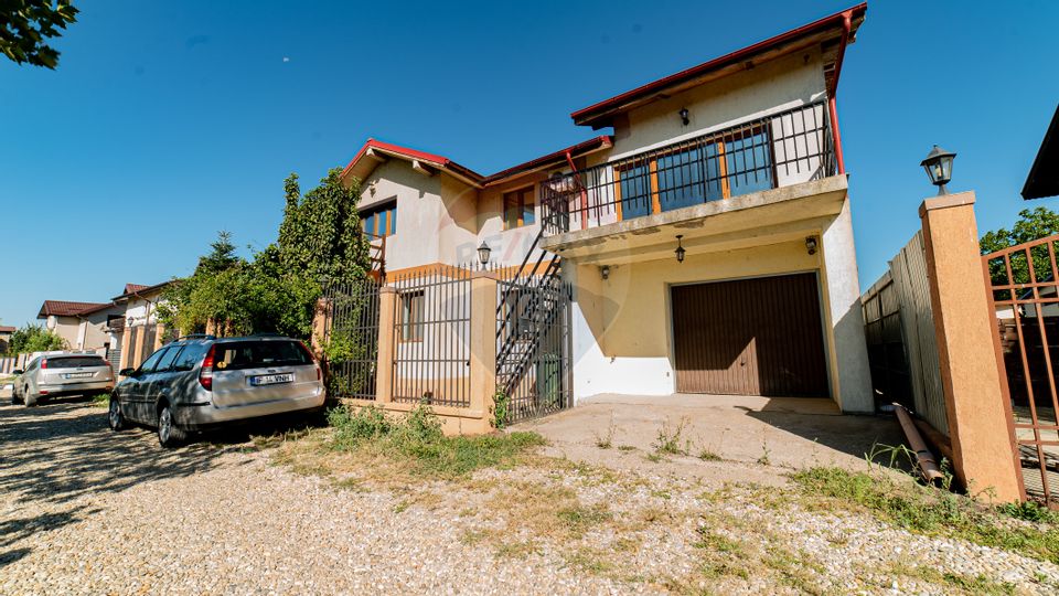 Villa for sale in Dumitrana
