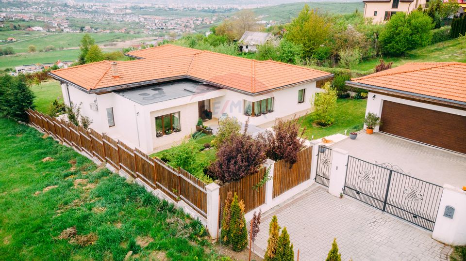 Vila parter 226 mp util de vânzare in Borhanci. Reducere pret