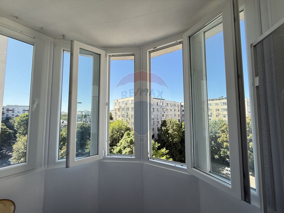 Apartament doua camere APARATORII PATRIEI