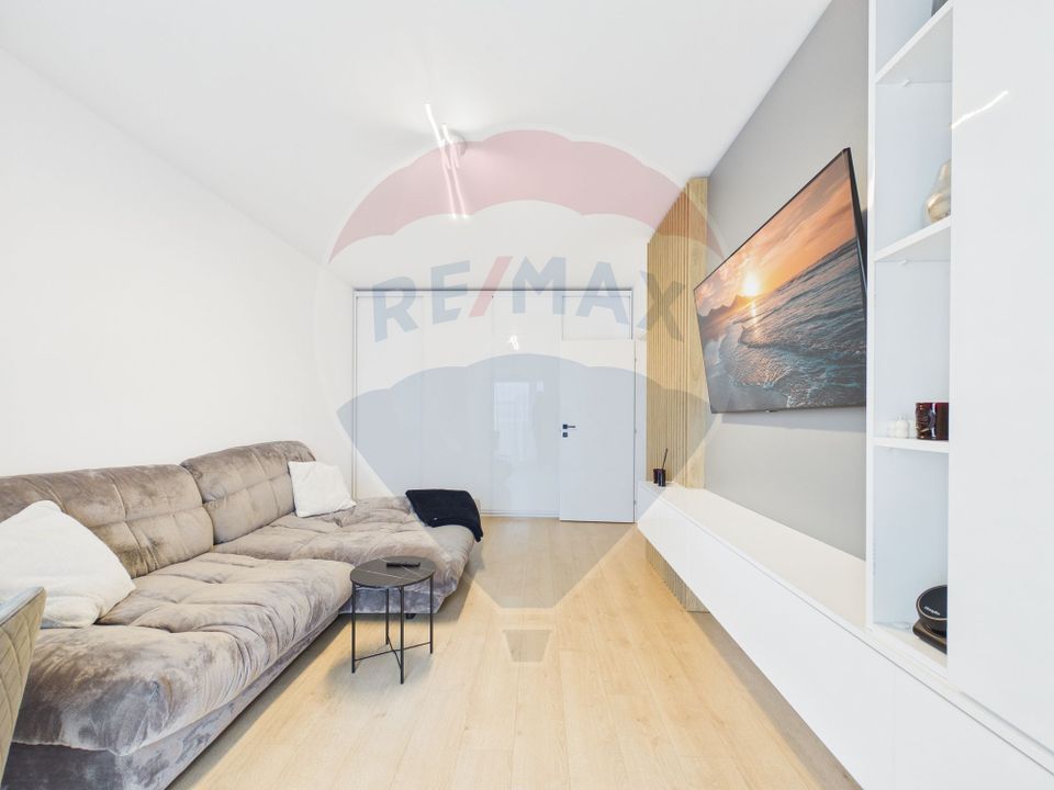 Atria Urban Faza 3 Piscina Loc de parcare Mobilat 62mp 2 camere