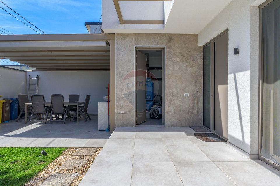 Vila de design, renovată integral 2022, grădină amenajată – Fundeni