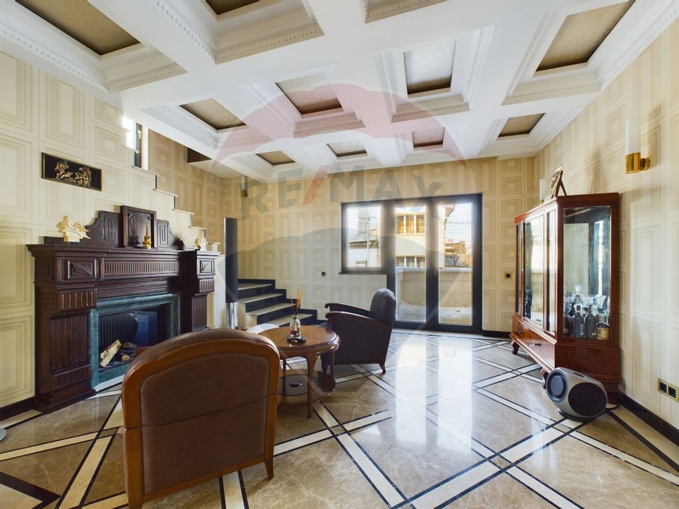 16 room House / Villa for sale, Parcul Carol area