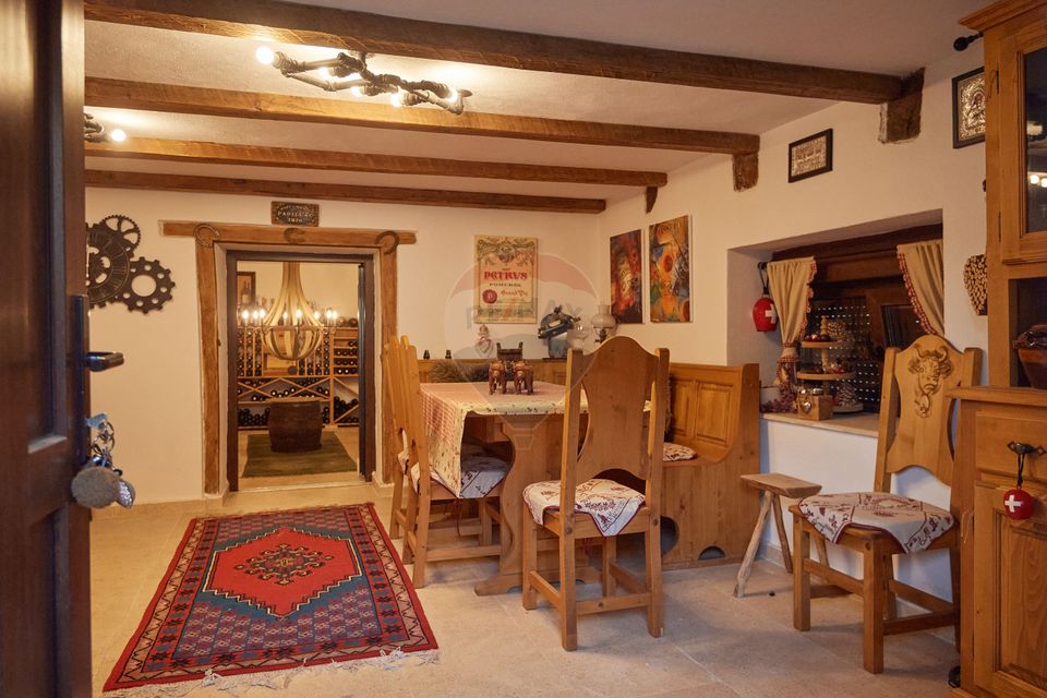 Casa / Vila cu 4 camere de vanzare la doar 30 de minute de Cluj