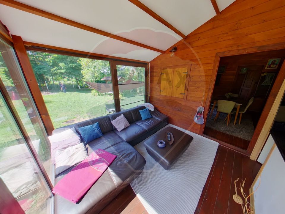 Casă / Vilă cu 4 camere de vânzare