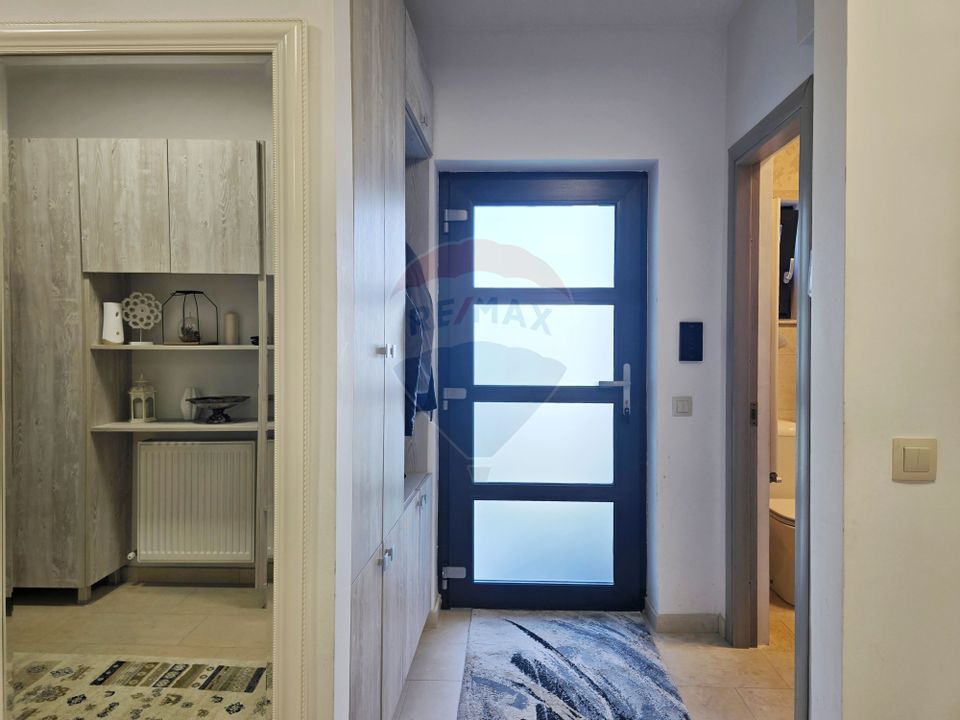 Casa, 4 dormitoare, pod amenajat, gradina, zona Vivo