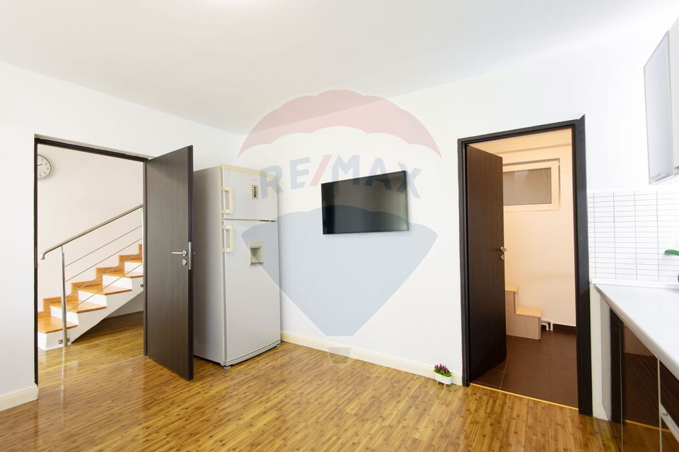 Casa de vanzare   |   4 camere   |  Domnesti
