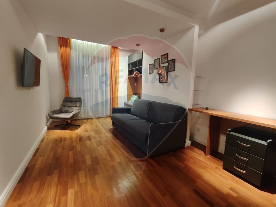 Apartament cu 4 camere de închiriat în zona Herastrau