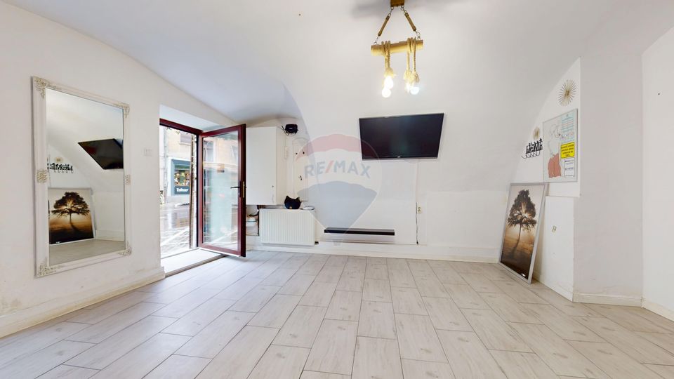 30sq.m Commercial Space for rent, Centrul Istoric area