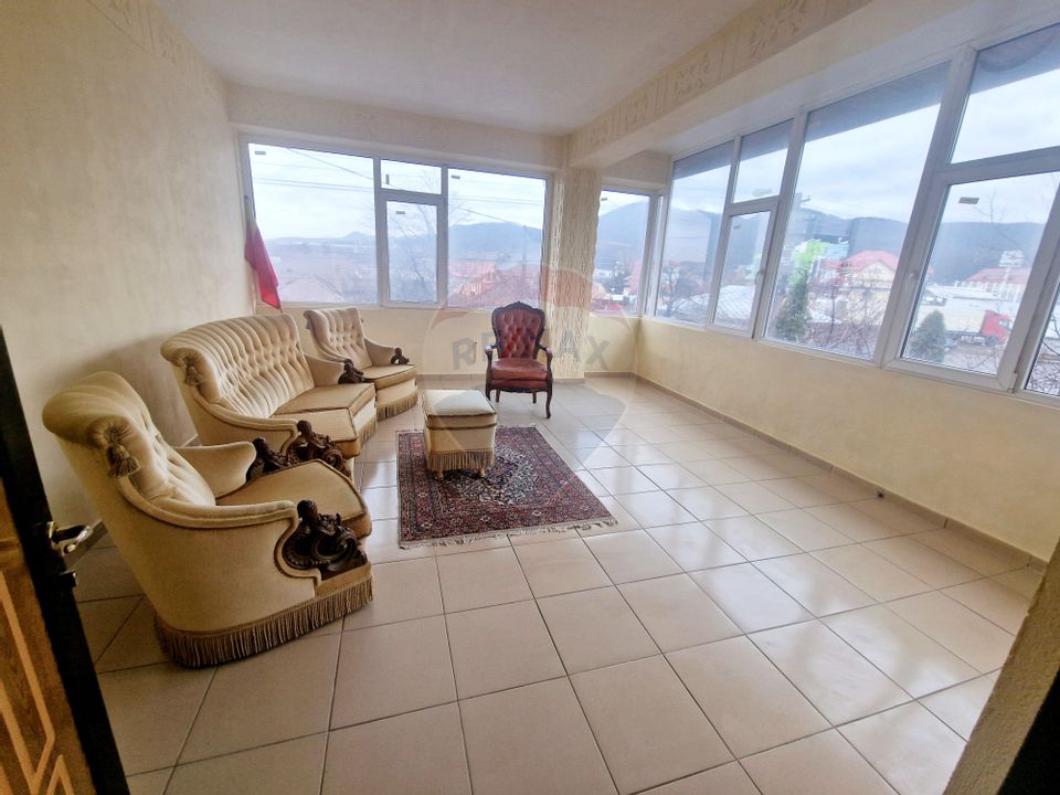 8 room House / Villa for rent, Gara Veche area