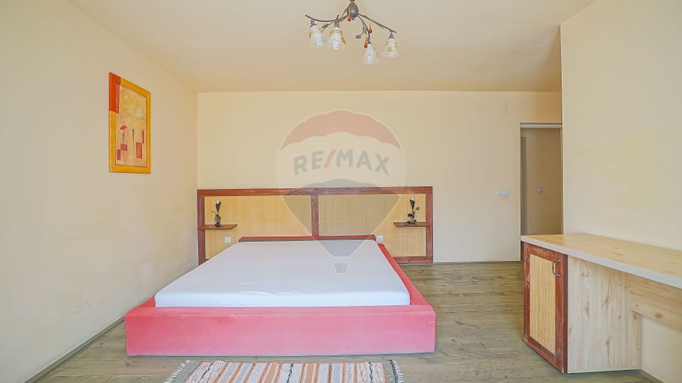 Pensiune de Vanzare in Moieciu de Sus | Comision 0%