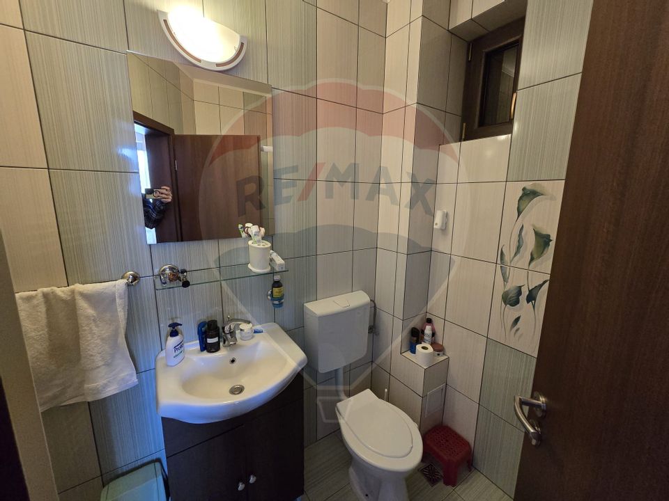 10 room Hotel / Pension for sale