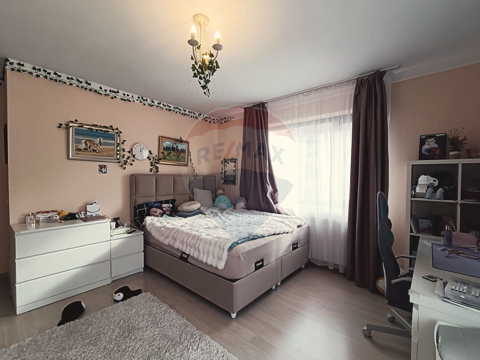 4 room House / Villa for sale, Gruia area