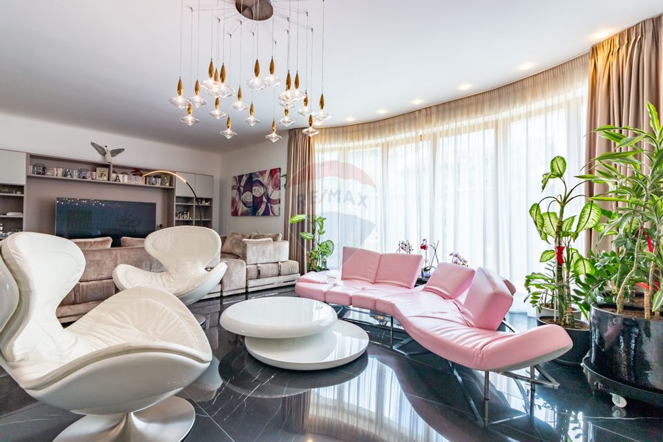 Vilă + casă de oaspeți + casă angajați | 12 camere | 530mp | Mogoșoaia