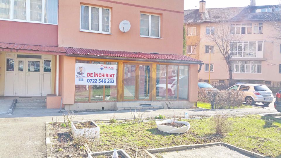 58sq.m Commercial Space for rent, Calea Bucuresti area