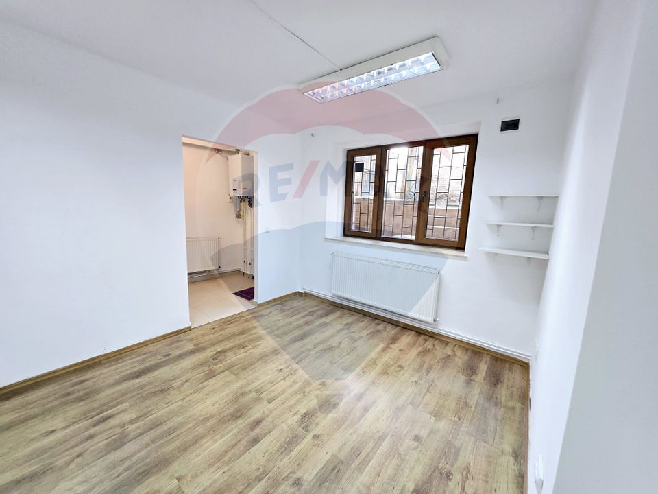 41sq.m Office Space for rent, Horea area