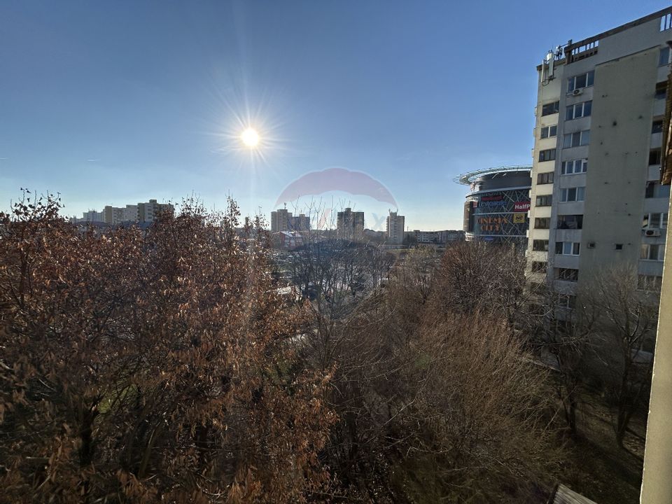 Apartament cu 2 camere de vânzare Bulevardul Independentei