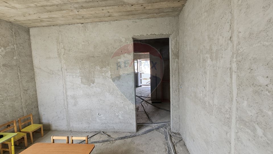 Casă / Vilă, teren 1700mp,  în Lisaura-Ipotești, Suceava