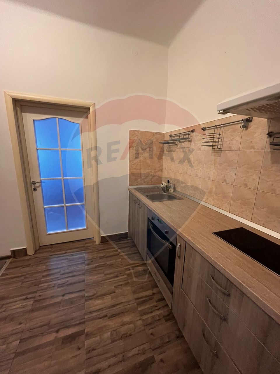 2 room Apartment for rent