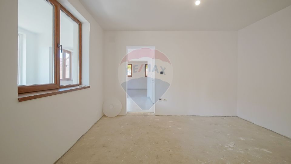 Comision 0%-Casă renovata Feldioara-3 camere | 118 mp
