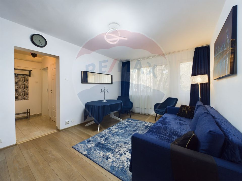 De vanzare | Apartament 3 camere cu balcon | Titan - Pta Miniș