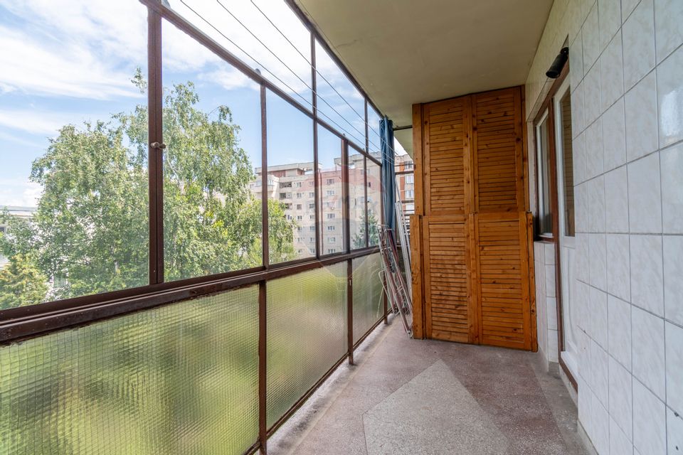 Apartament cu 4 camere, 107 mp. + boxa Confort sporit, Ale.Firiza Nr.8