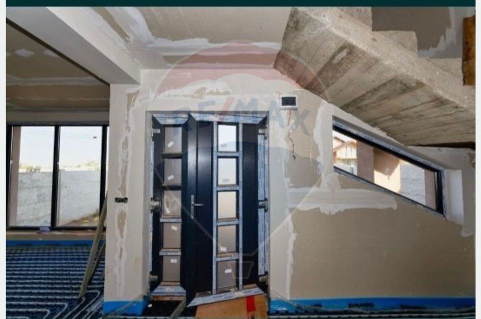 4 room House / Villa for sale, Bariera Valcii area