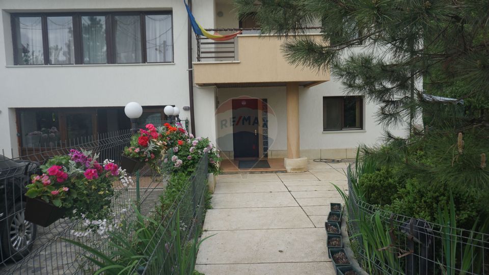 7 room House / Villa for sale