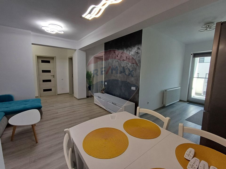 Apartament cu 3 camere de vanzare