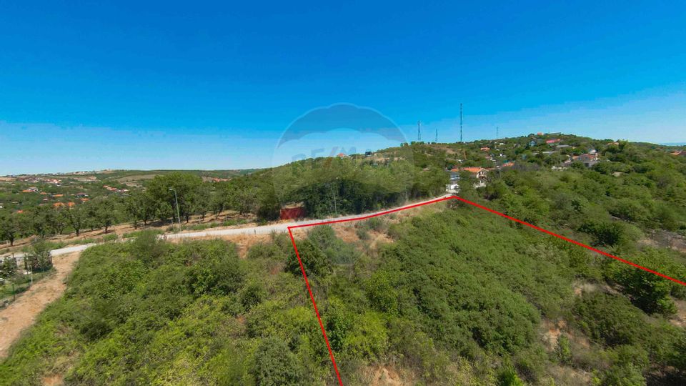 De vânzare Teren în Oradea, cu panoramă, 4506 mp, zona Dealuri