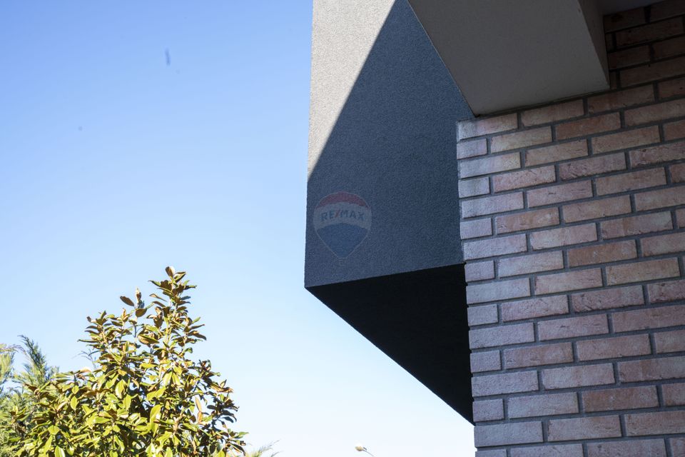 5 room House / Villa for sale, Dealuri Oradea area