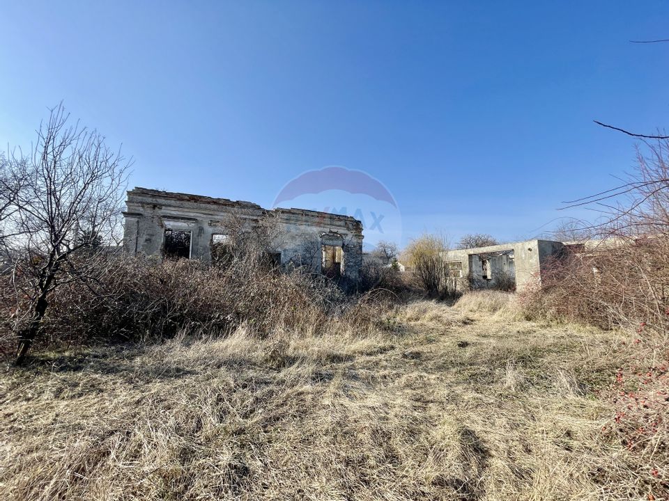 600sq.m Industrial Space for sale