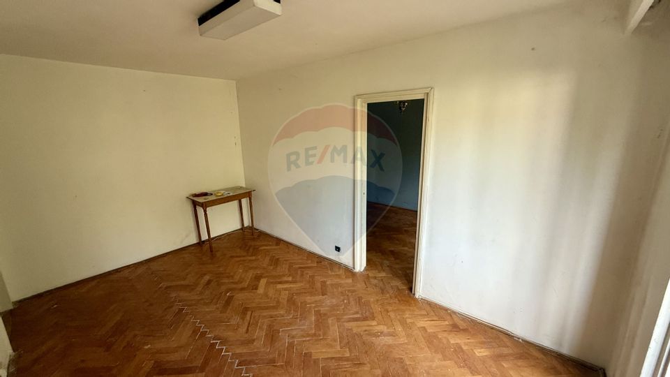 2 room Apartment for sale, Central area