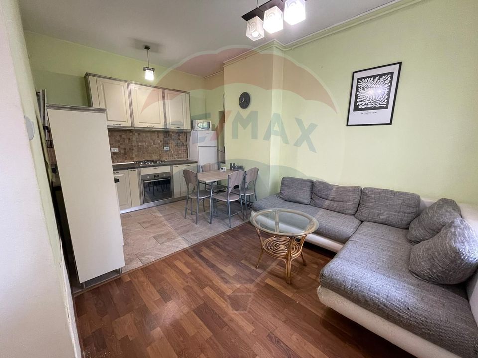 Apartament spațios în clădire istorică – 70 mp, Palatul Istvan Nemes