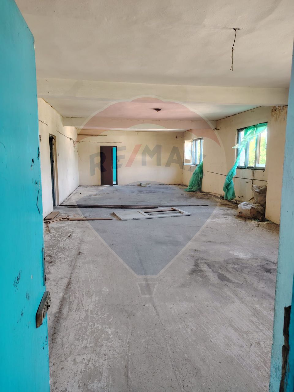 Spațiu de birouri/apartamente de 756m.p. de vânzare