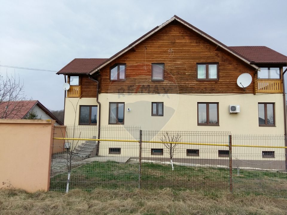 6 room House / Villa for sale