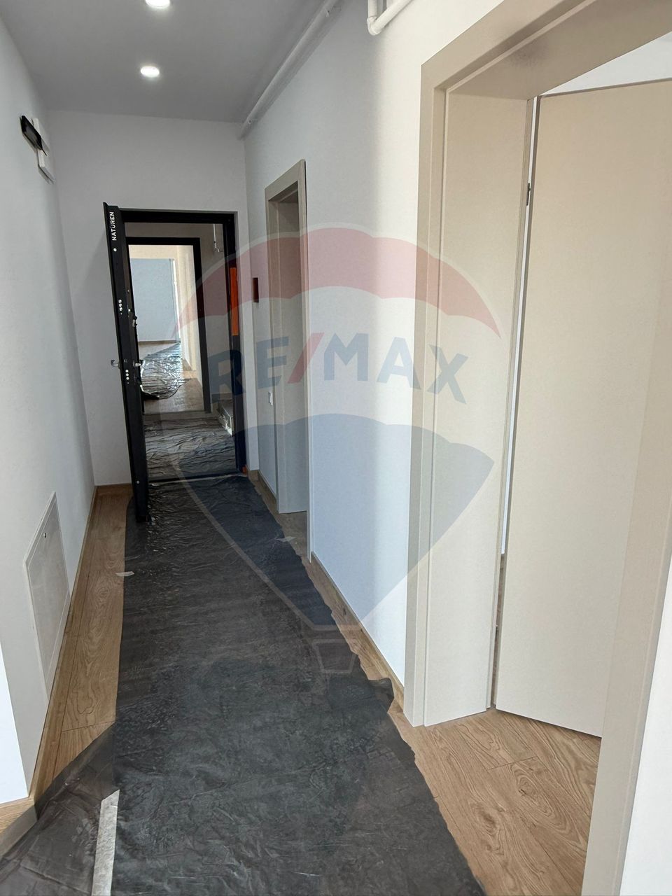 APARTAMENT IN BLOC NOU DE VANZARE IN CENTRUL VECHI 4 CAMERE