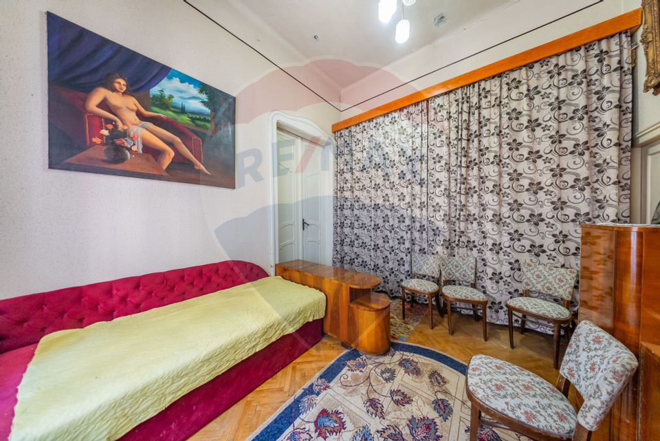 Apartament cu doua camere pe strada Episcopiei