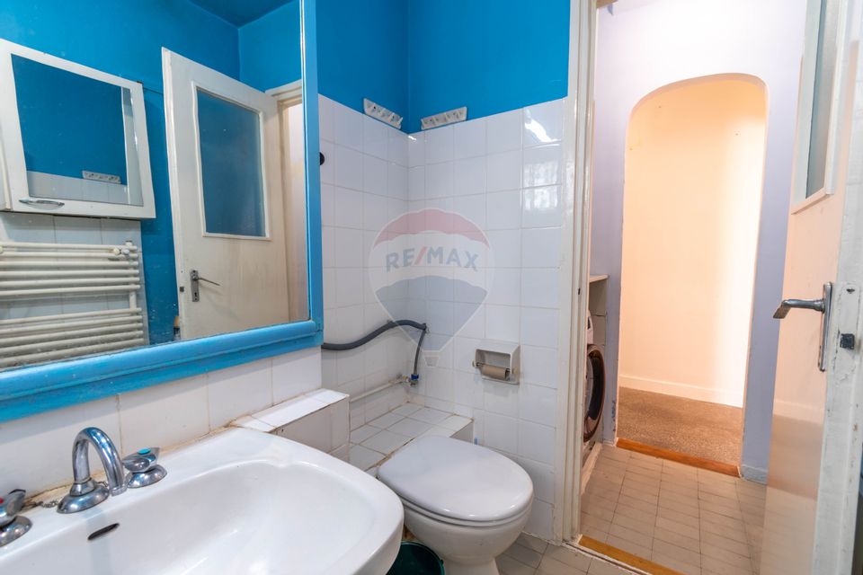 Apartament 3 camere de vanzare, 63mp, decomandat, boxa, Agricultorilor