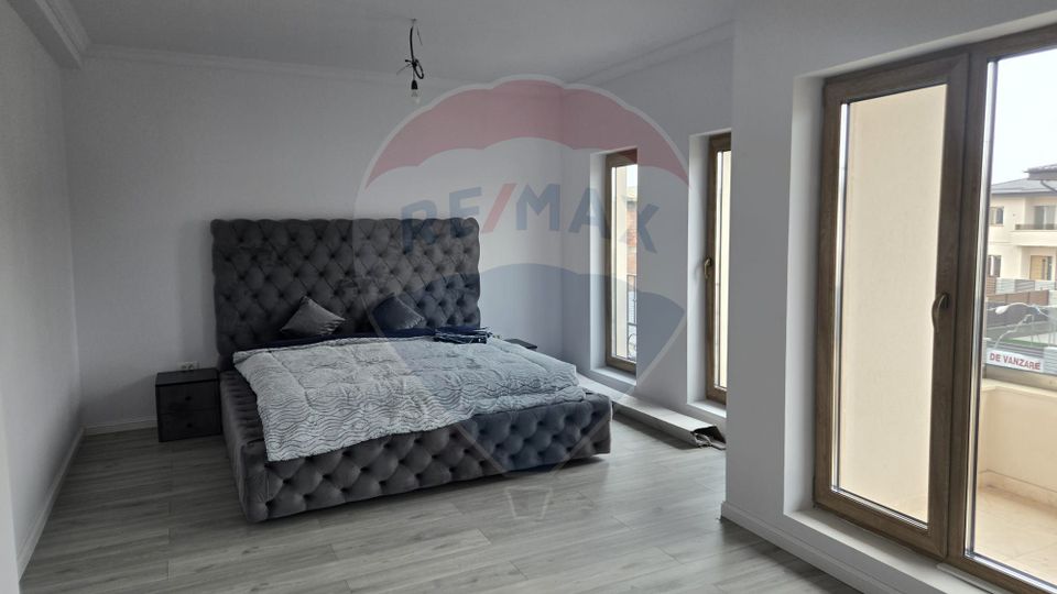 5 room House / Villa for sale