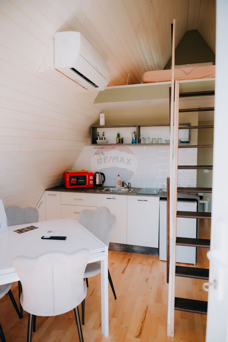 380sq.m Special Property for sale