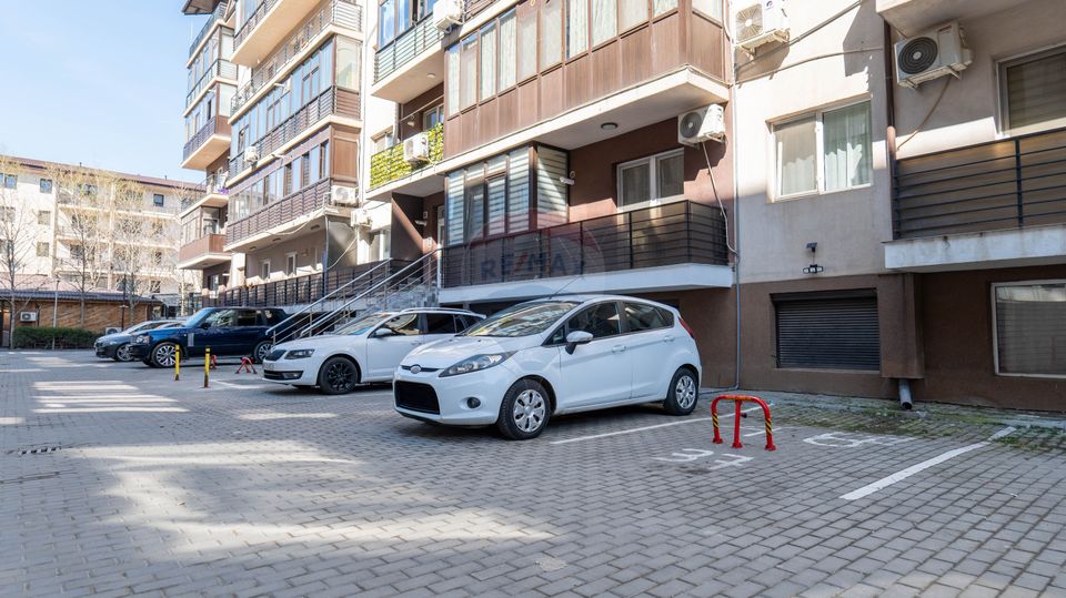 Dobroesti - vanzare apartament 3 camere, strada Marului