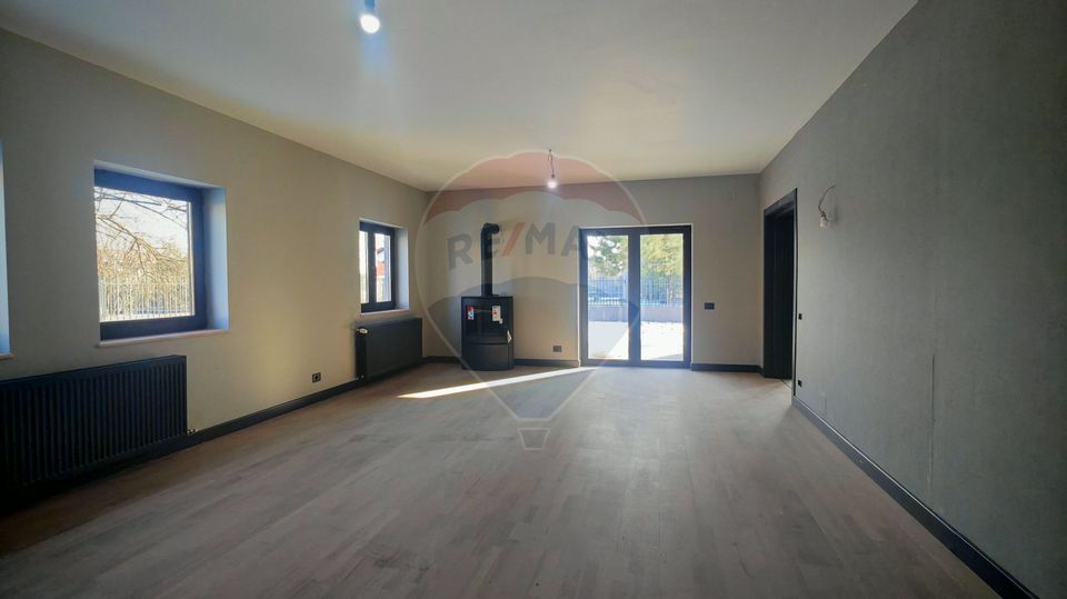 4 bedroom villa for sale I Corbeanca I Blue Lagoon