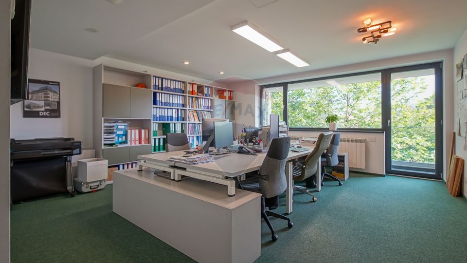 Birou Premium cu Terasă Exclusivă 230 mp – Neorama, 13 Decembrie