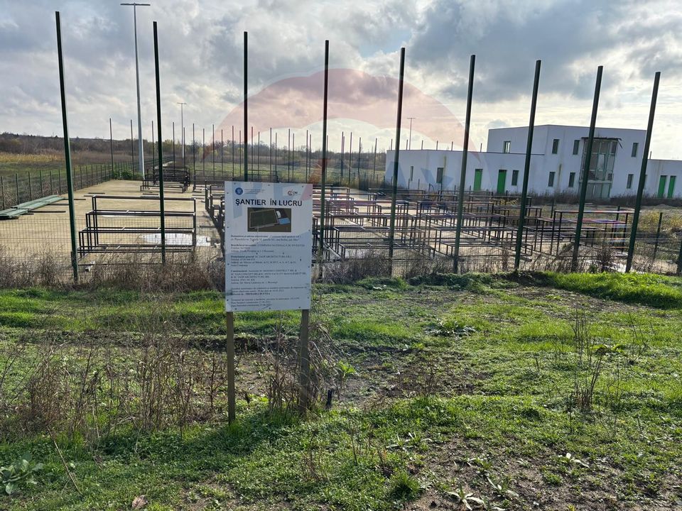 Teren 7094 mp Buftea poziție excelentă vizavi de parc, acces asfaltat