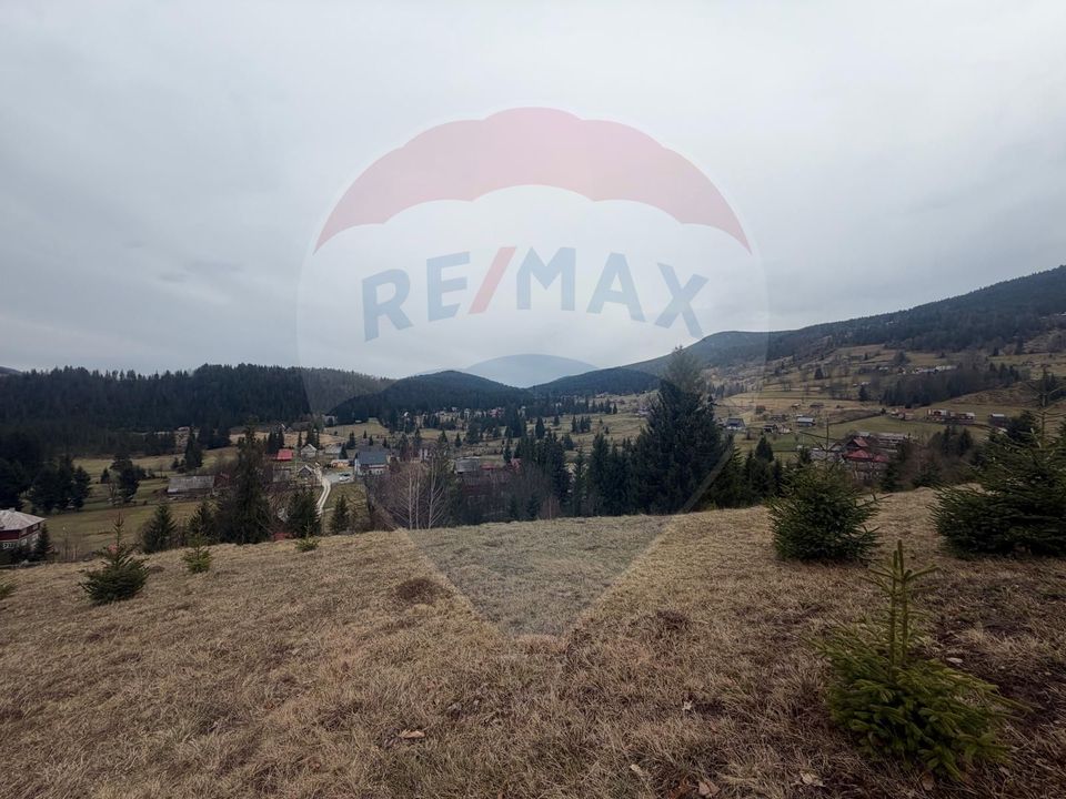 Teren de vanzare în inima Apusenilor –  6.500 mp Arieșeni