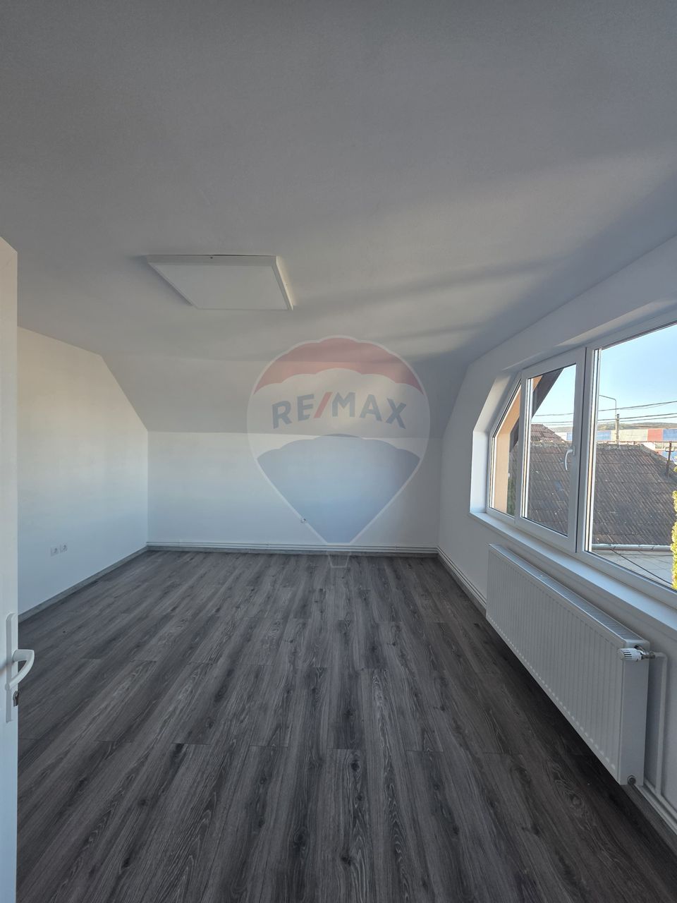 Spațiu comercial de închiriat în zona Vasia