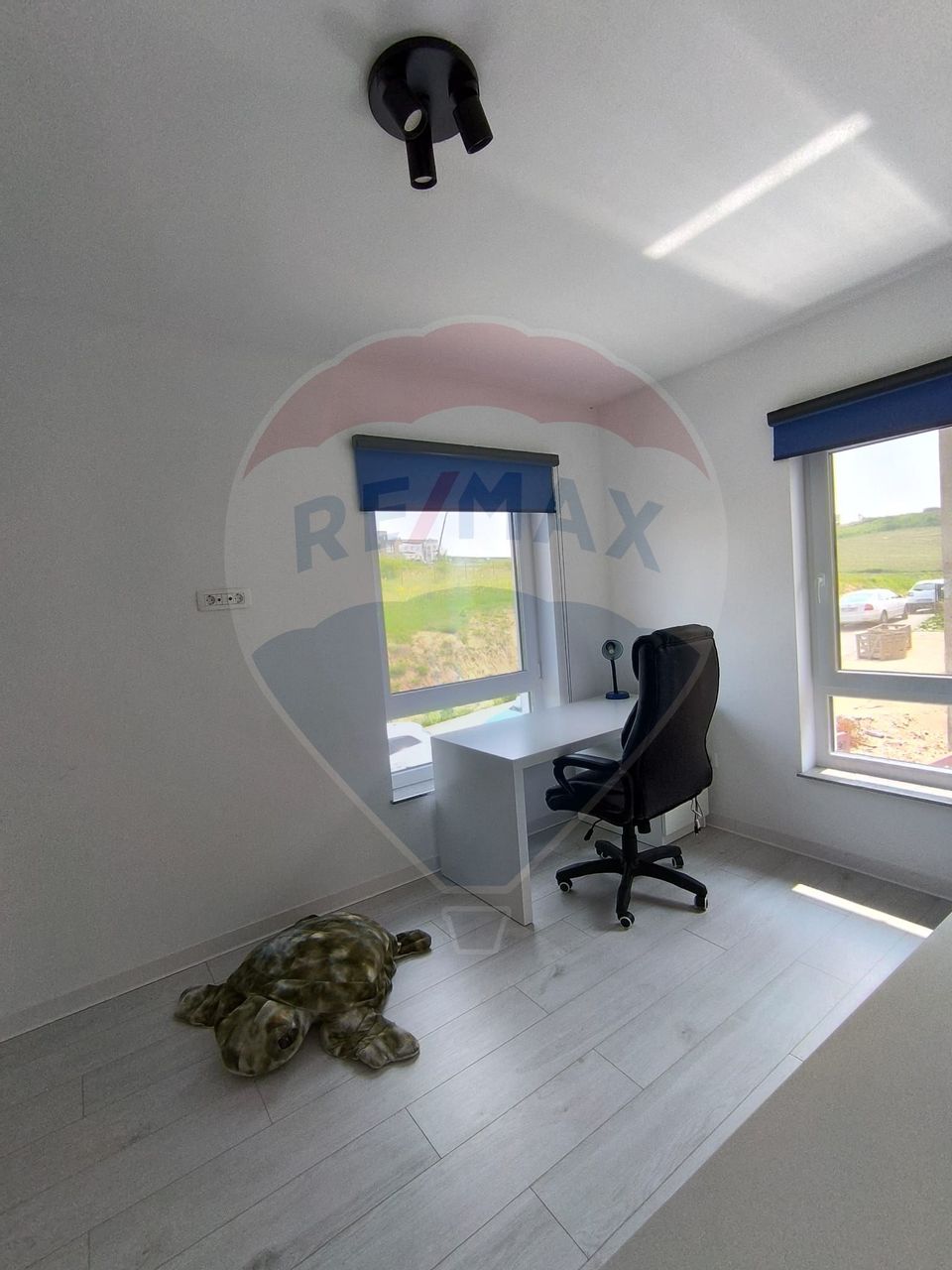 Casă 4 camere de inchiriat in Borhanci